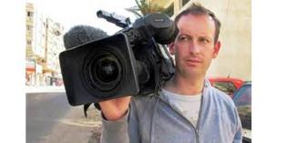 Ilustrasi Pers Asing. Foto: Ist