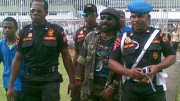 Buktar Tabuni yang kemarin mendapat remisi tiga bulan mengakibatkan yang bersangkutan langsung menghirup udara bebas.