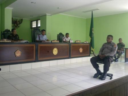 MANGGAPROUW SAAT MEMBERI KESAKSIAN (JUBI/APRILA)