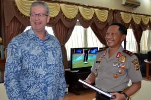 Dubes New Zeland Bersama Kapolda Papua. (Jubi/Arjuna)