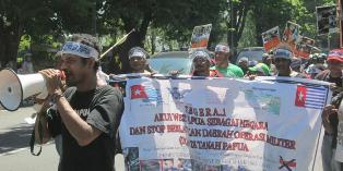 Mahasiswa Papua di Jogja Saat Menggelar Aksi ( Doc. AMP )