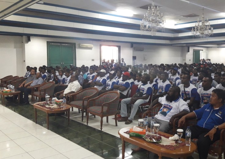 Dari kiri: Ketua Umum Badan Pelayan Pusat Persekutuan Gereja-gereja Baptis Papua, Pdt Socratez Sofyan Yoman S.Th, MA, Presiden Gereja Injili di Indonesia (GIDI), Pdt Dorman Wandibo, S.Th, Ketua Sinode Kingmi di Tanah Papua, Pdt Dr. Benny Giay. (Foto: Ist)