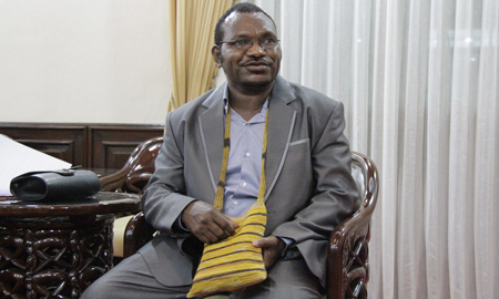 Direktur Ecology Papua Institute, Titus Christoforus Pekei (Jubi/Levi).